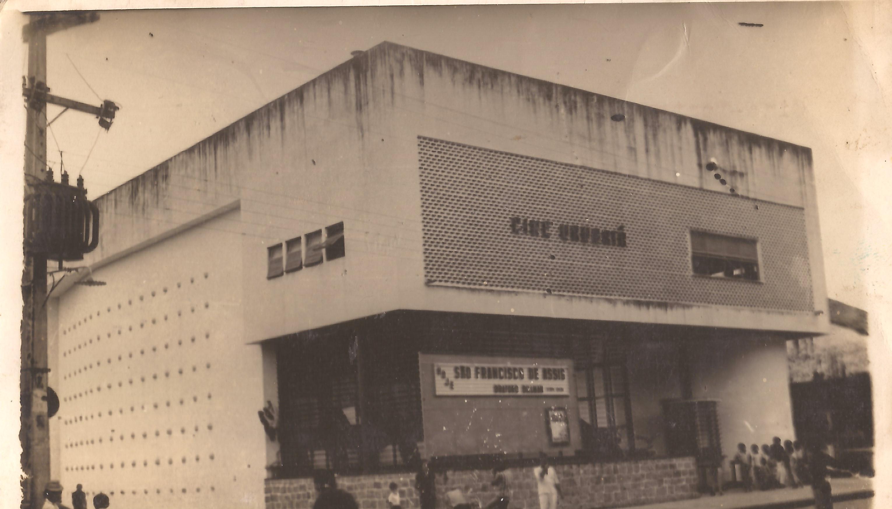 Cine Teatro Urubatã - Proprietário Arnaud Nogueira - Goiana - PE 25-05-57